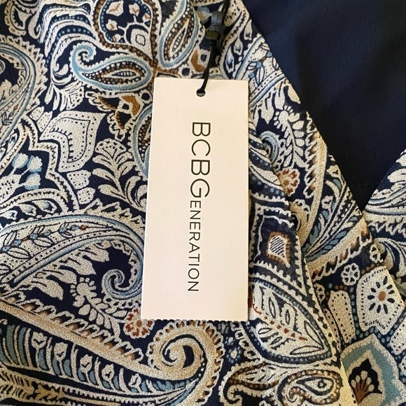 BCBGeneration Fit and Flare Racer Back Ruffle Skirt Blue Paisly Dress Size 8 - Picture 9 of 10